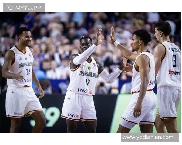 西安篮球队在欧锦赛中的团队协作展现出色表现与战术配合分析